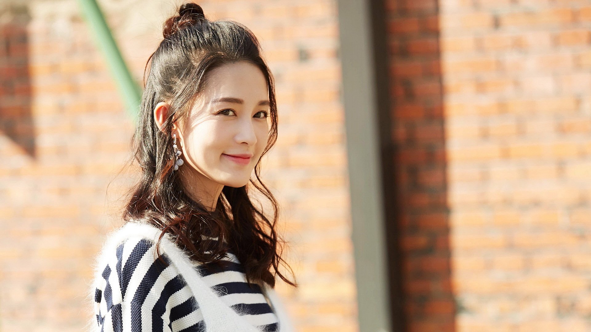 开云网站-绝地求生 T1战队临时更换教练 战术明显变化，绝地求生tl战队老板