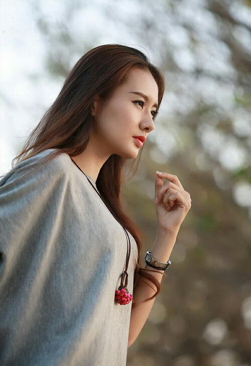 青少年足球运动普及率持续提升，基层基础打得扎实，青少年足球基础训练