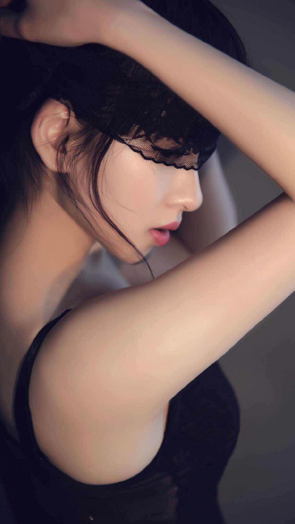 决赛巅峰对决，实力较量引人瞩目，决赛现场巅峰对决口号